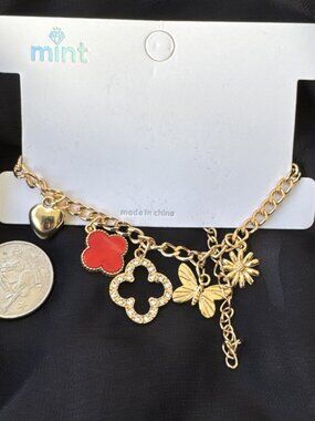 MINT Red CZ Clover Butterfly Heart Flower Goldtone Dangle Charm Bracelet 8" NEW